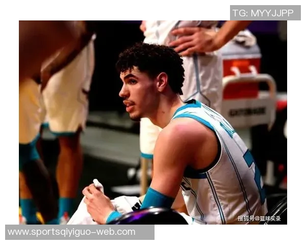 华子未能入选首发阵容媒体分析关键球表现影响赛季评估 华子未能入选首发阵容媒体分析关键球表现影响赛季评估